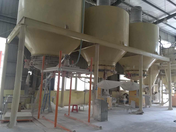 面粉廠用羅茨風機.jpg 面粉廠用羅茨風機.jpg